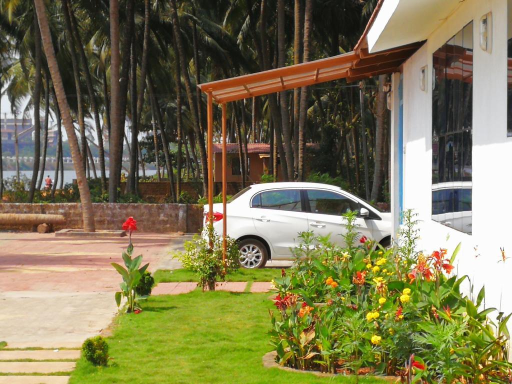 Nisarga Nirvana River House Mangalore Exterior photo